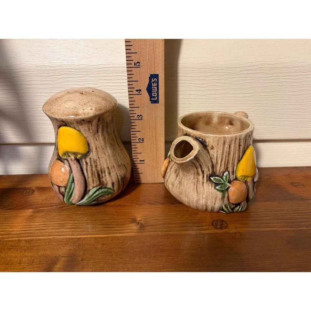The Unbranded Brand vintage ceramic